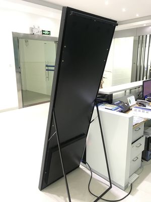 高リフレッシュレート 3840Hz LEDポスター ディスプレイ フルカラー 屋外防水 LEDポスター