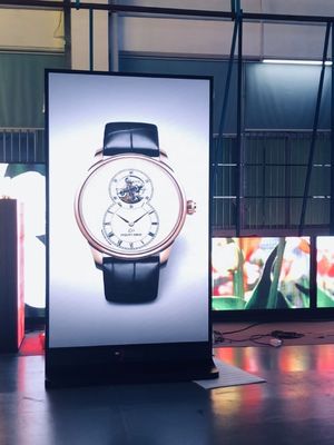 防水 GCL P3 デジタル LED ポスター 室内・室外 3mm ピクセルピッチディスプレイ