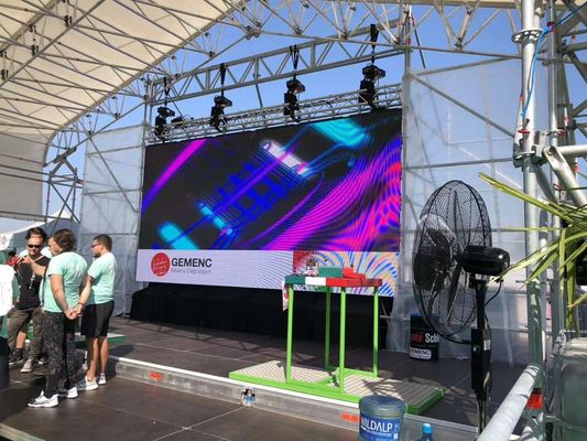 P2.6 P 2.976 P3.91mm 屋外 フルフロントサービス コーナー・プロテクター付き LEDディスプレイ・スクリーン イベント レンタル 広告