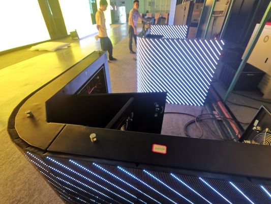 良い値段 IP65防水976mmキャビネットサイズの屋外LEDディスプレイ、高輝度広告向け100,000時間寿命 オンライン